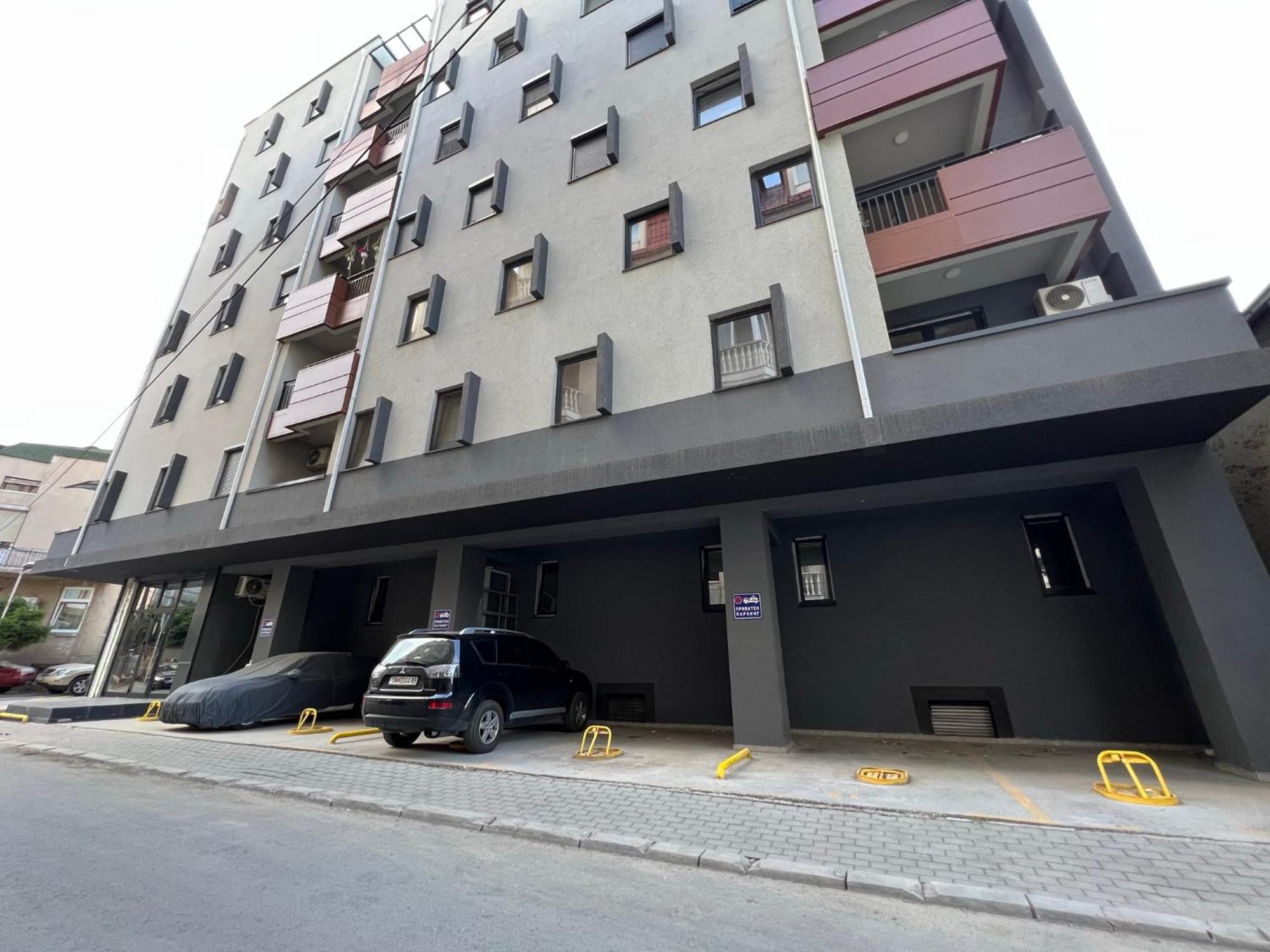 Skopje Brand New Apartment Exteriör bild